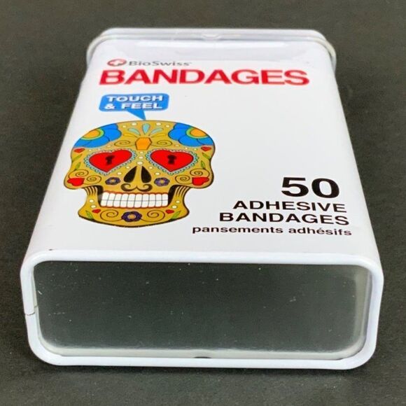Sugar Skull Bandages Adhesive Strips Tin Box 50 Count Dia de los Muertos - Picture 6 of 6